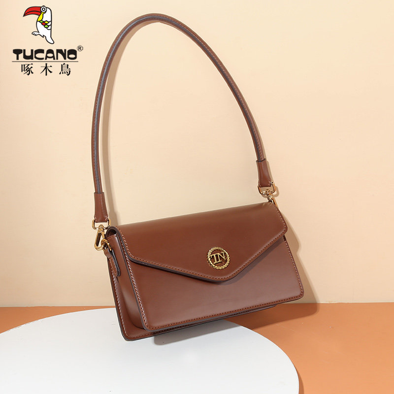 Woodpecker underarm bag female 2022 new fashion high-end texture niche design retro messenger shoulder bag hand-held
