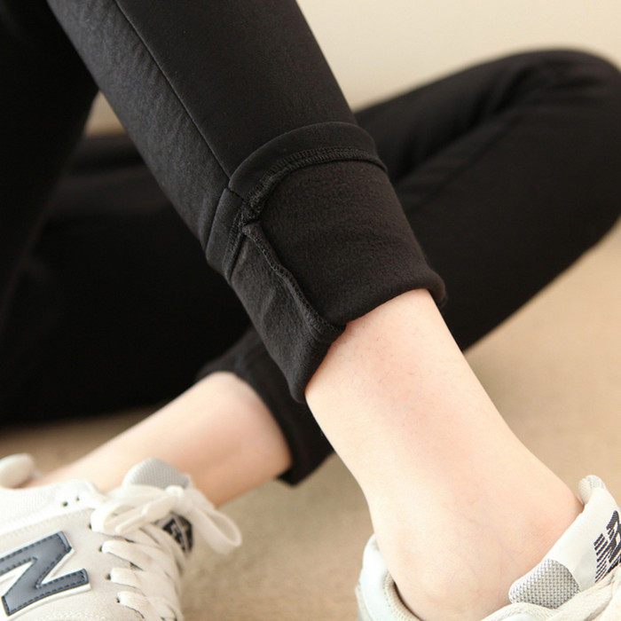 Pregnant Woman Pants Slim Suede Winter Outwear Long Pants Black Pregnant Woman Beats Bottom Smoke Tubes Pants Spring Autumn Clothing Thickened Pencil Pants