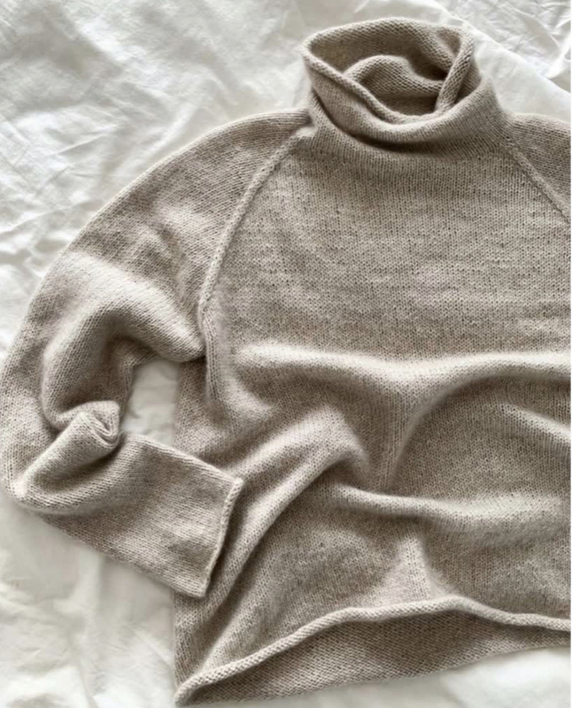 943 Sirui Pullover Women's Turtleneck Sweater Knitting Pattern Text Tutorial 943 Sirui Pullover Women's Turtleneck Sweater Knitting Pattern Text Tutorial