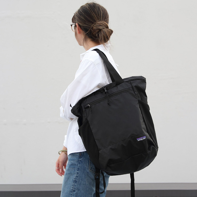 Milk tea with the same paragraph Patagonia Black hole Tote black hole ultra-light can be stored satchel backpack 48809