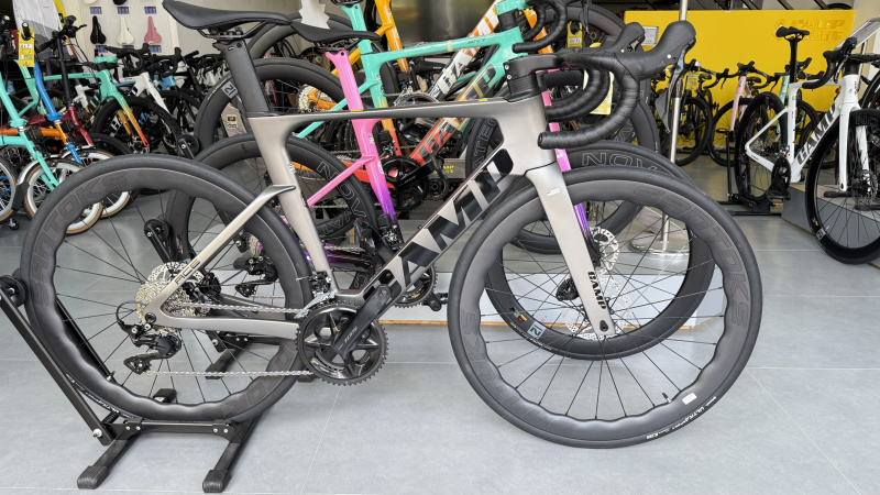 Camp 25 Models Ace7000Pro Fei Zi Xiao Road Bike Carbon Fiber Internal Cable Routing Aerodynamic Frame Bicycle