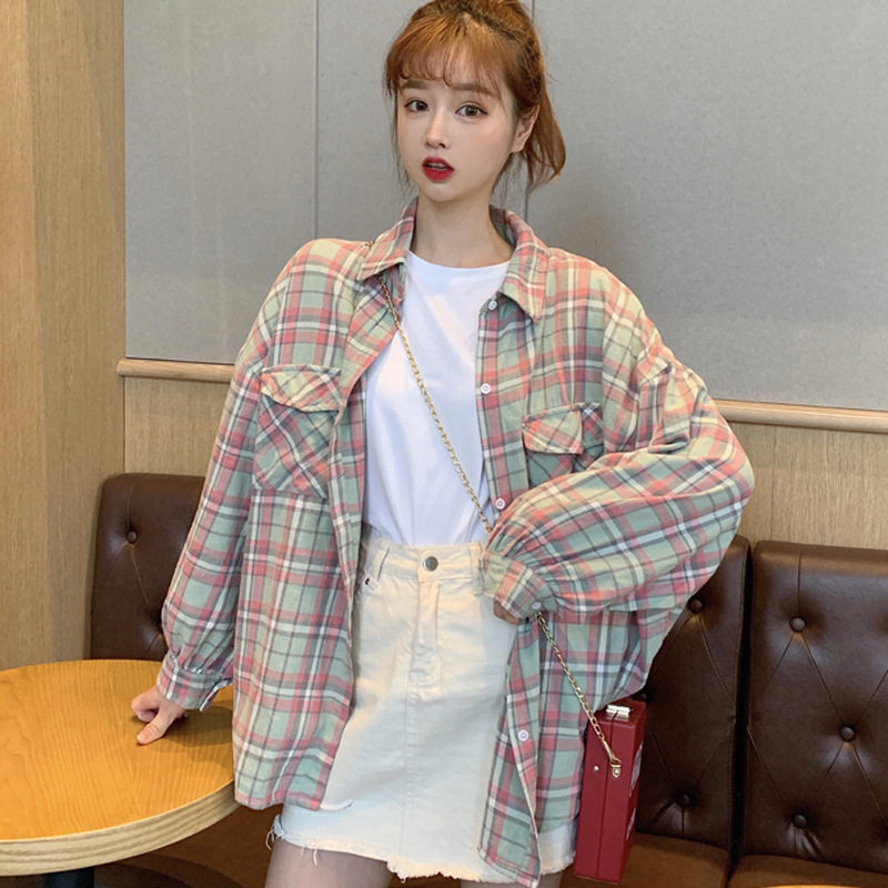 European Station Long sleeves Plaid Shirt Woman Design Sensation Small Crowd 2022 Autumn Winter New Loose Retro Port Wind Blouse