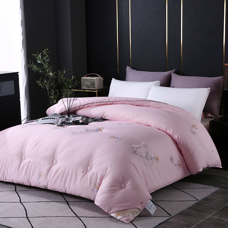 Fashion silk quilt 2021 autumn and winter new breathable skin-friendly mulberry silk thickened warm tussah silk quilt core autumn and winter quilt