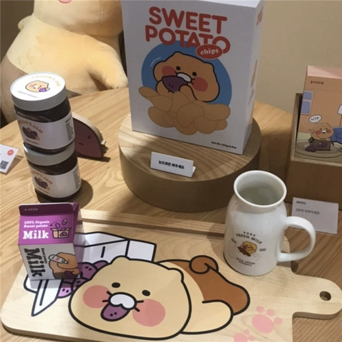 Spot Kakao Friends Деревянная изоляционная плата Bowl Boad Pad Поддержка мобильного телефона.