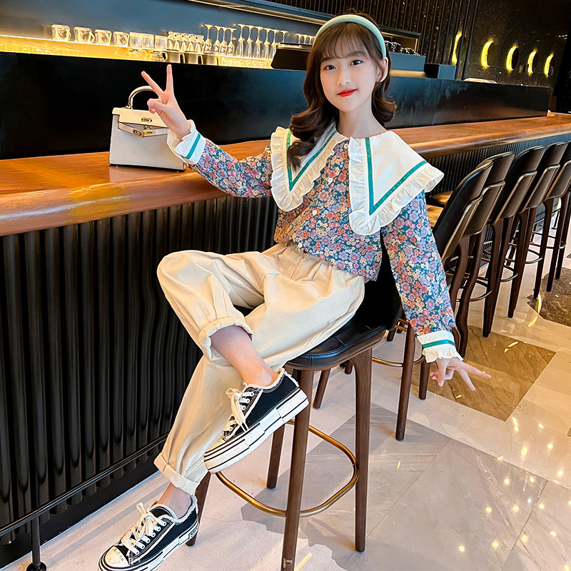 Girls' suits spring clothes 2022 new western style fashionable net red girls spring children's clothes in the big children's two-piece suit