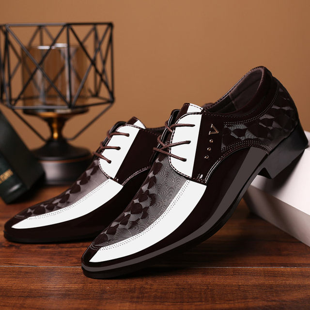 2024 Glossy Leather Shoes Men's Business Formal Shoes British Lace Up Large Size Spring Summer Men's Shoes Versatile Wedding Shoes Fashion