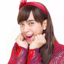 Fools Day props Luo Zhixiang men dressed in womens clothes Zhu Biishi wig the same performance styling stage funny hair sets