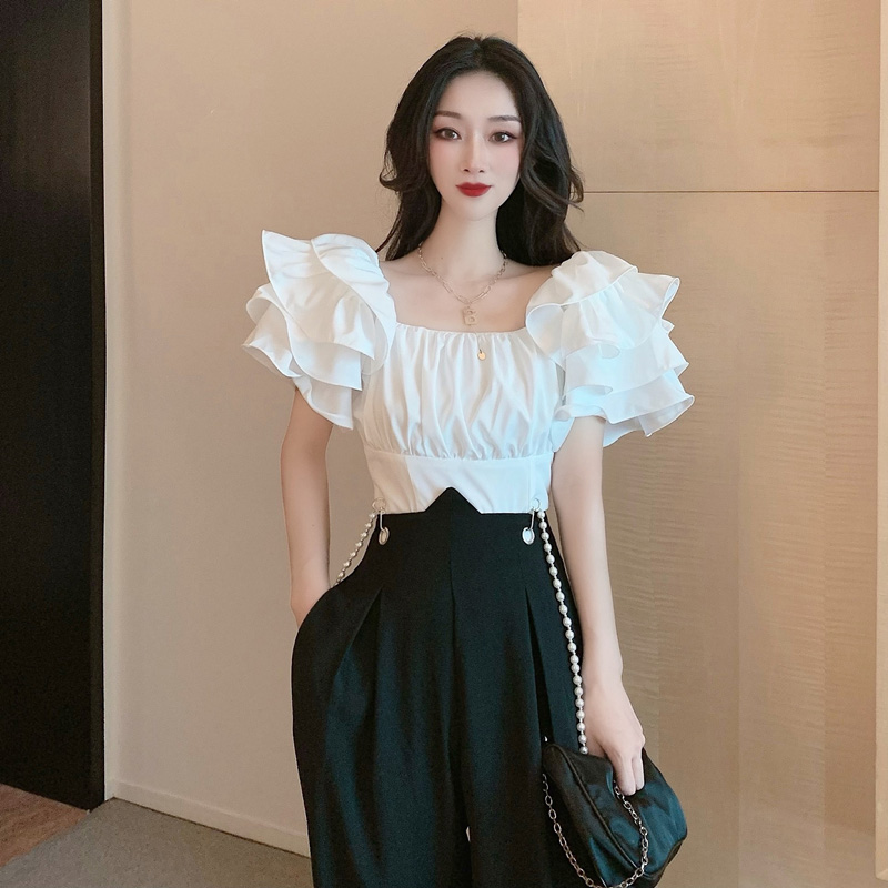 ins French one-shoulder ruffled chiffon shirt Western style shirt women's summer black pearl suspenders casual trousers
