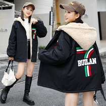Girls autumn and winter jacket foreign style 2021 New 12 middle school children 13 girls plus velvet thickened 15-year-old coat