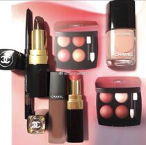 Chanel Chanel autumn and winter new products limited lip glaze 836 834 lipstick 494 134 eye shadow 362 364