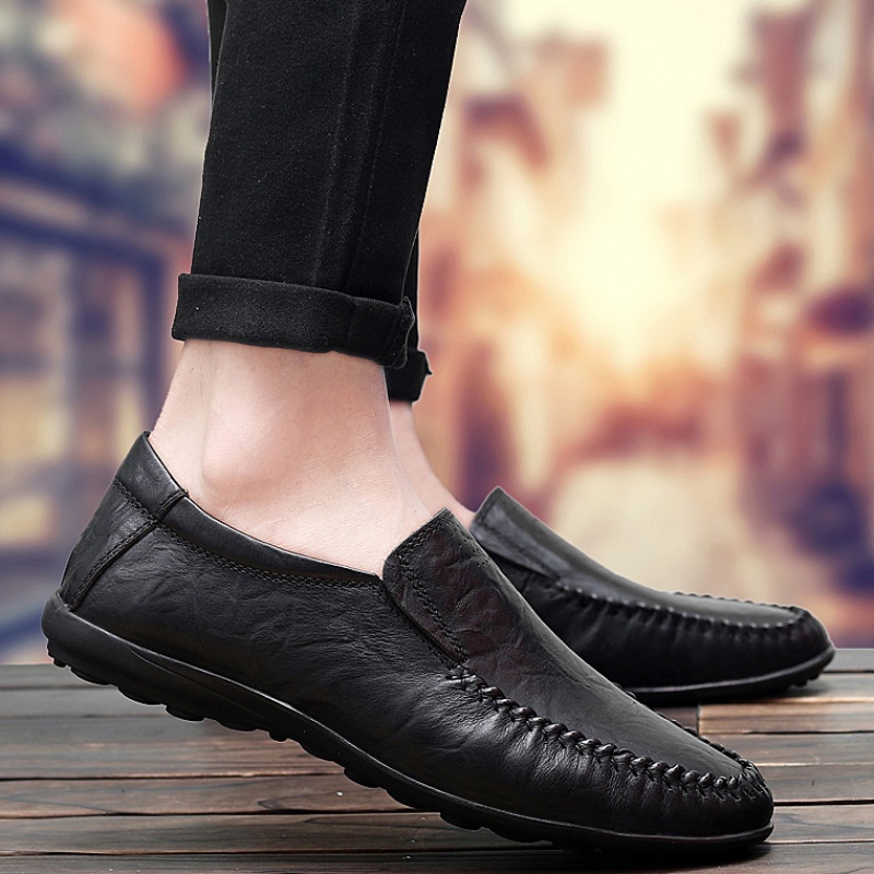 Summer beans shoes men's leather men casual leather shoes driving soft-bottom sloth shoes One foot pedal Korean version 100 hitch shoes