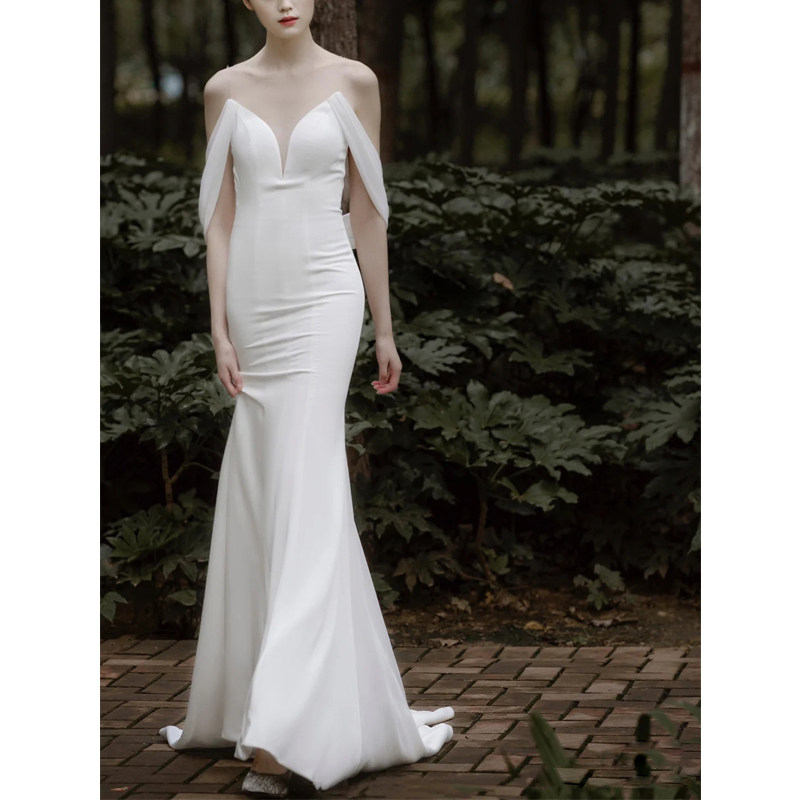 French light wedding dress 2021 new bride backless tailing satin vintage lace Slim Brigade patting light gauze women