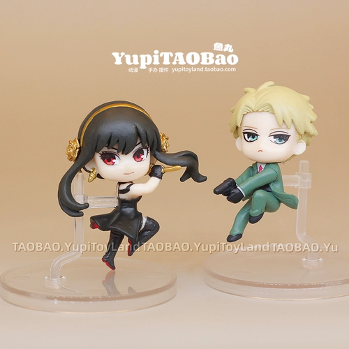Подлинный шпион Spy × Семейный шпион имеет ручную Q версию Ania Doll Jetthay Doll, принося подарки