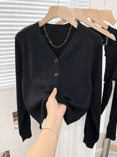 针织衫v领开衫女春秋2025新款薄款长袖短款外搭上衣秋季毛衣外套