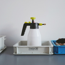 Spot popular gardening household small manual air pressure sprayer water spray water bottle optional water column thickness