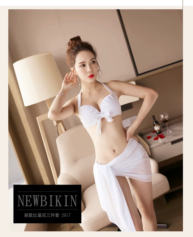 Bộ bikini tam giác nữ ngực lớn ba điểm trắng đen chia ba mảnh áo tắm gợi cảm siêu lộ ngực lớn suối nước nóng - Bikinis