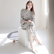 ZADY is a series that will be conquered at first glance. The printed elements are soft and breathable and are worth buying together.