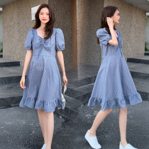 Pregnant womens fashion waist 2021 new pregnant womens skirt square collar lace-up bubble sleeve ruffle plaid tide mother dress