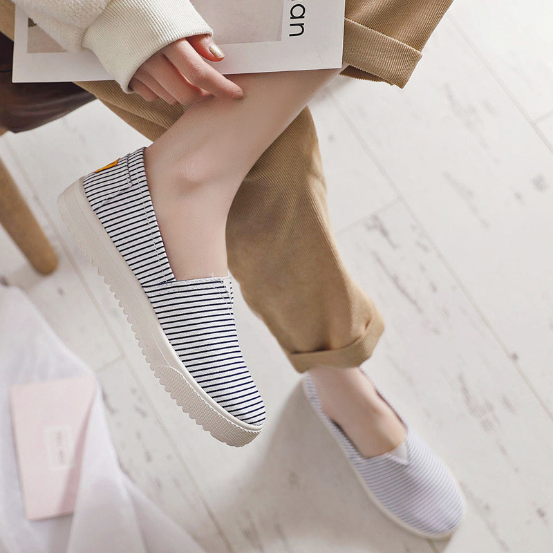 Spring and summer new old Beijing cloth shoes female Han version a foot pedal sails shoes women's shoes flat bottom 100 lap thick bottom set foot leisure