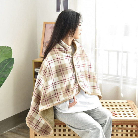 Winter small blanket single office nap blanket primary and secondary school students shawl blanket blanket lunch break special cover blanket autumn and winter