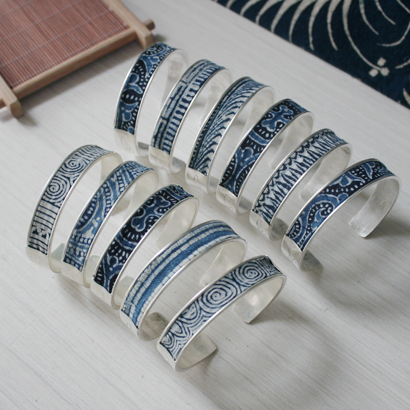 Guizhou Batik Jewelry Retro Style Miao Silver Bracelet Blue Dyed Narrow Strip Artistic Retro Style Old Batik Couple Free Shipping