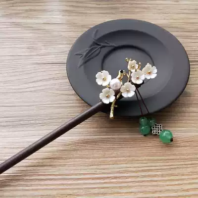 Hairpin female retro style step shake hand tassel ball head hair Wood hairpin cheongsam accessories simple Hanfu headdress