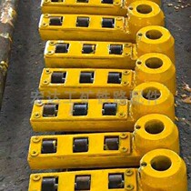 Stress release roller pillow upper roller loose rail wheel track push pulley to loose small roller public works equipment