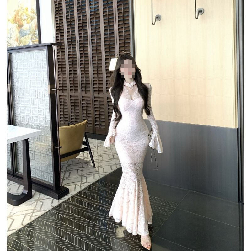 Plus Size 150kg Fashionable New Style Lace Bell-Sleeve Dress for Socialites, Slim-Fitting Fishtail Bodycon Dress for Curvy Women