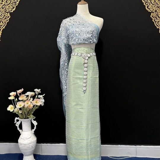 Yunnan Xishuangbanna Dai Ethnic Clothing for Women, Suitable for Travel, Photography, Performance, Dance, Photo Studio, Thai-Style Dai Clothing Set, Plus Size