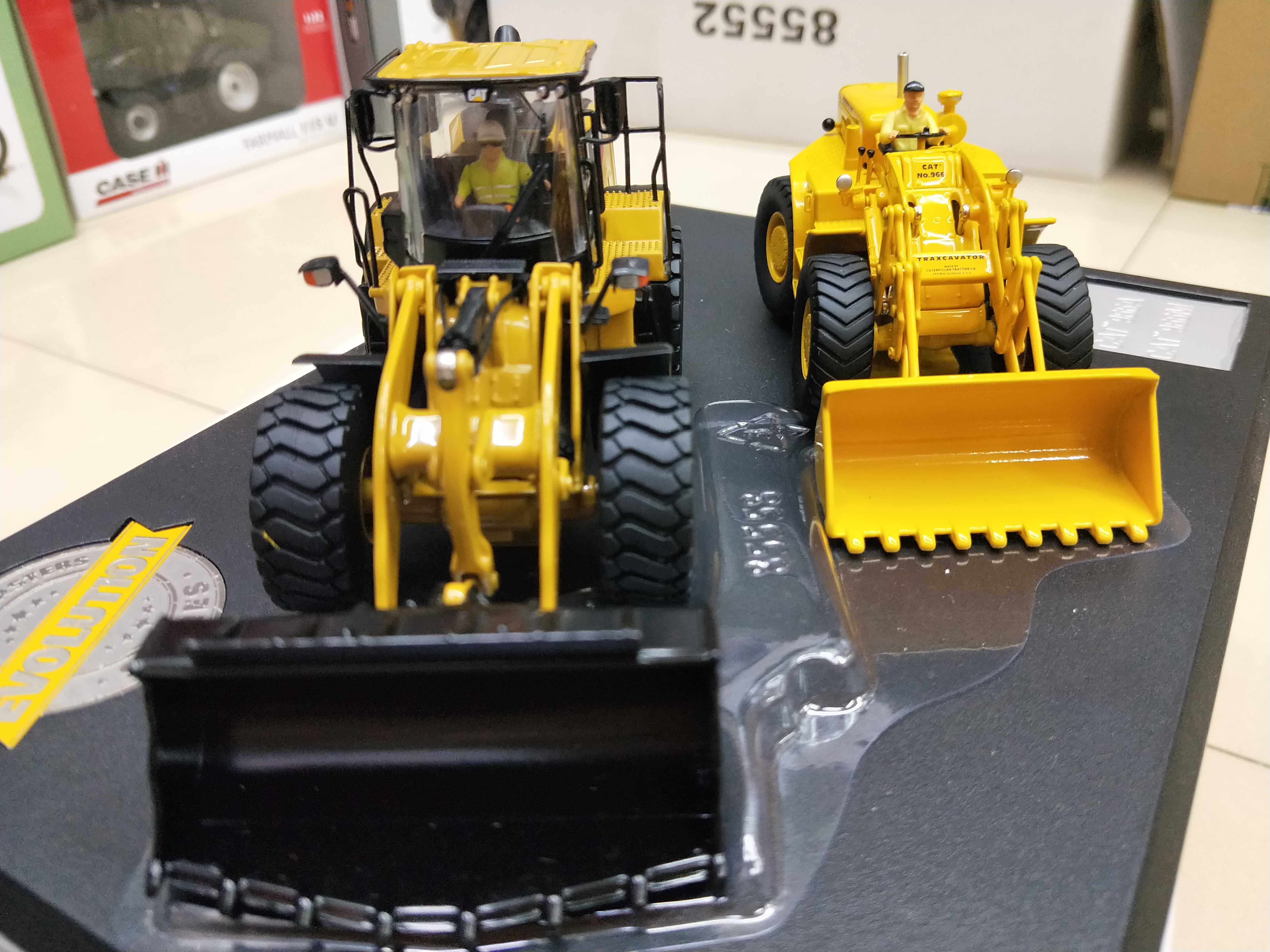DM 1:50 CAT 966A & 966M извозчик установите куча высокая Перевозчик сплав инжиниринг модель 85558