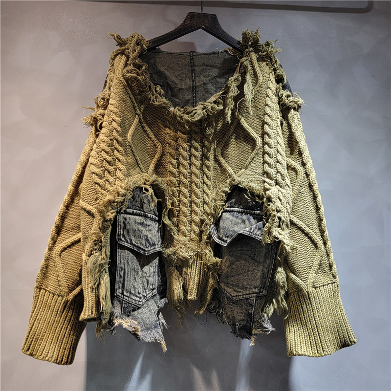 Fashionable and Stylish Twist-Knit Patchwork Denim Round-Neck Long-Sleeve Short Sweater for Women, Autumn and Winter 2024