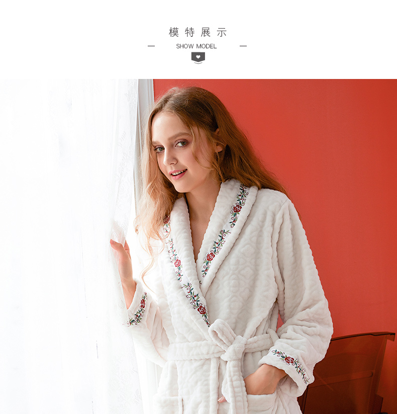 Áo ngủ nữ mùa đông dài tay dày lông cừu san hô ấm dài đoạn mùa thu và mùa đông flannel áo choàng tắm gợi cảm dịch vụ nhà - Night Robe đồ ngủ lụa
