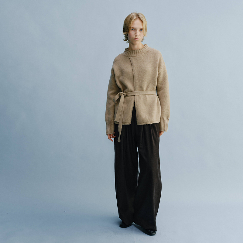 Sylene 100% Merino Wool Lazy Style Tie-Neck Knit Sweater Sylene 100% Merino Wool Lazy Style Tie-Neck Knit Sweater