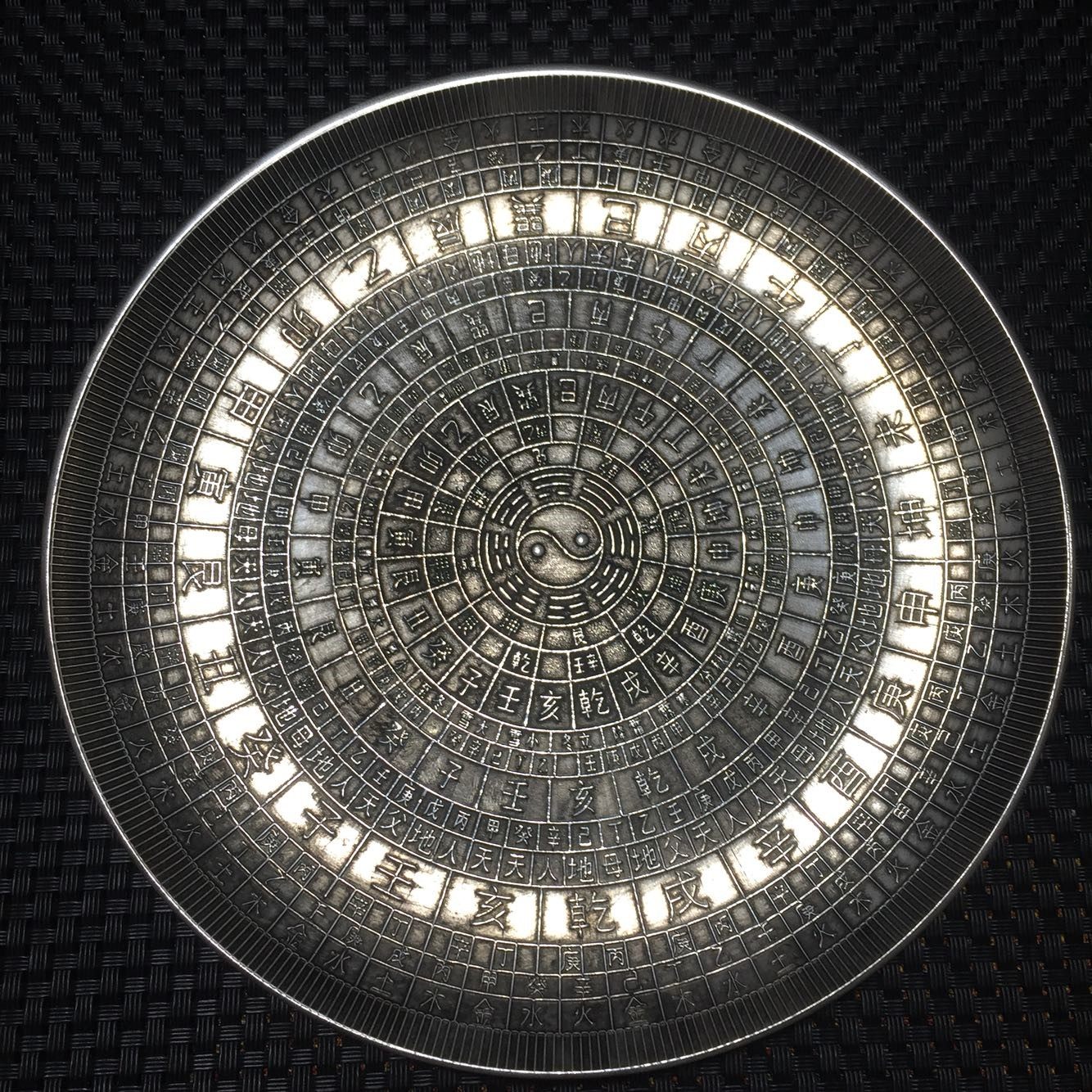 純銅鎏金盤擺件黃銅盤碟風水鎮宅 纯铜黑财神鎏金摆件+黄铜水财神供杯：开运招财神器！玄关镇宅必