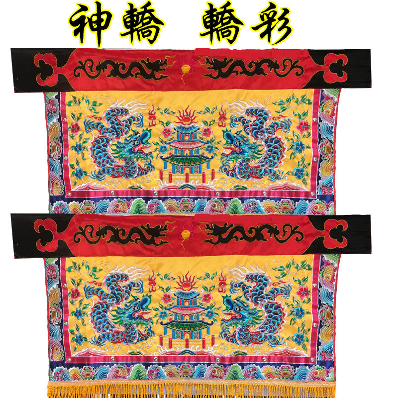 The cars of the cars with the high - grade version of the high - end God - color 3 foot six sedans