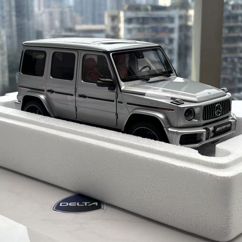 [in Stock] 1:18 Ar Mercedes-Benz-Amg G63 Silver Alloy Car Model