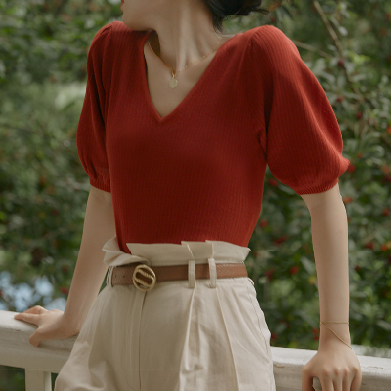 Summer V-Neck Ice Silk Short-Sleeved Knitwear for Women, French Retro Thin V-Neck Puff-Sleeved Short Loose Top T-Shirt