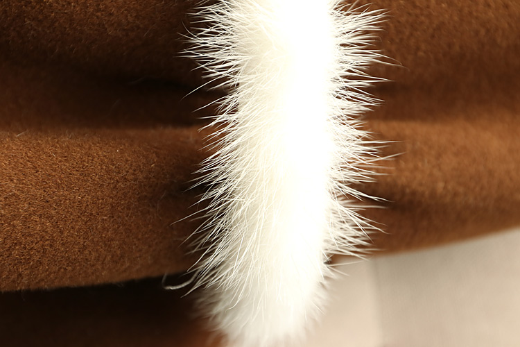 Có thể tháo rời mink fur trang trí 18 mùa đông mới raglan tay áo dây thắt lưng giảm béo đôi jersey áo len áo dạ quang nữ đẹp