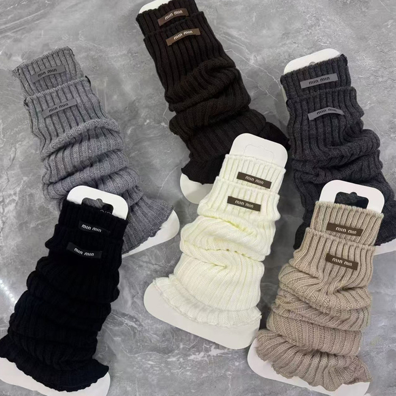 New Style Min Gray Fabric Label Leg Warmers for Women ~ Autumn and Winter Knitted Leg Warmers, Thickened and Warm, Japanese Style Slouch Socks to Pair with Snow Boots New Style Min Gray Fabric Label Leg Warmers for Women ~ Autumn and Winter Knitted Leg Warmers, Thickened and Warm, Japanese Style Slouch Socks to Pair with Snow Boots