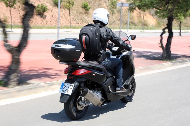 Đuôi xe SHAD29 lít của Tây Ban Nha phát hành nhanh xe máy tay ga xe điện thùng givi hông