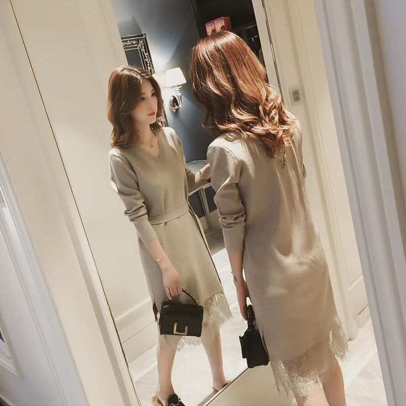 Plus fat winter new mid-length version V-neck waist slim sweater skirt lace stitching pullover knitted top 200 catties