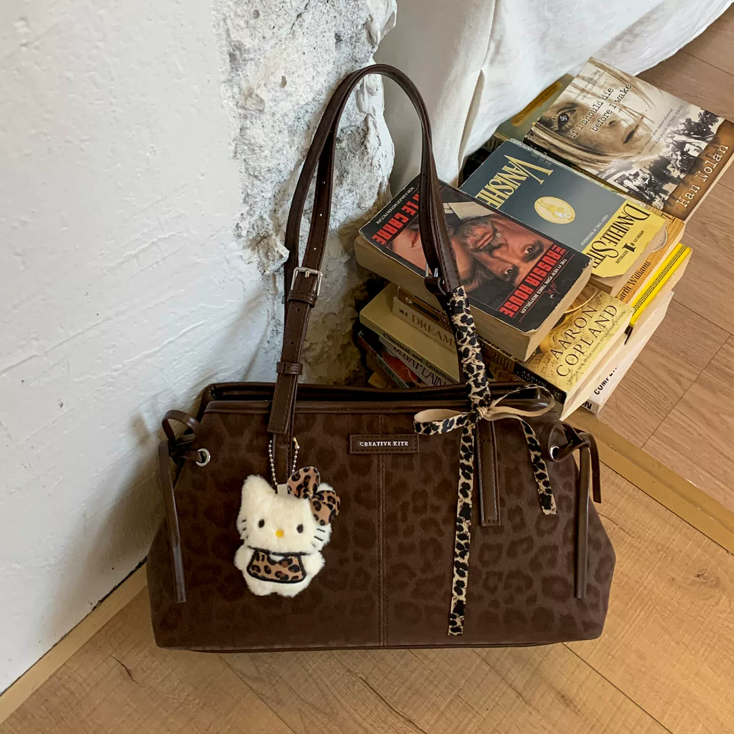 Fashionable sophisticated underarm bag, universal one-shoulder bag, high-quality style