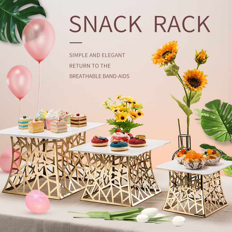 Golden Business Dessert Table Exquisite Cold Meal Display Props Decoration Wedding Cake Snack Stand Display Rack Set