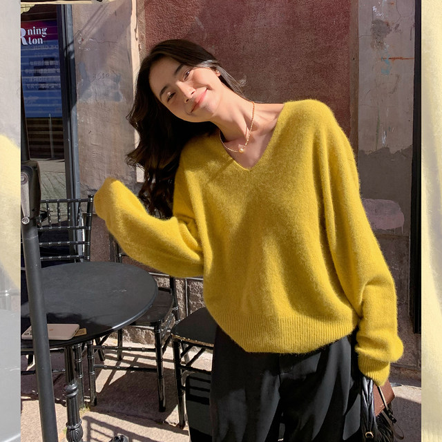 LICKYSENIOR spot shiny silk all-in-one machine V-neck pullover knitted sweater for women spring and autumn style lazy style