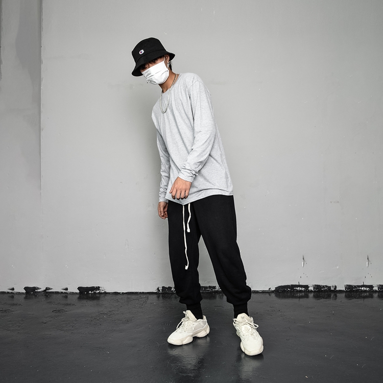 Ins gió Châu Âu và Châu Mỹ thương hiệu hip hop thủy triều lỏng màu đen và trắng bên trong áo sơ mi chạm đáy áo thun dài tay mùa thu và mùa đông BF gió nam và nữ áo phông dài