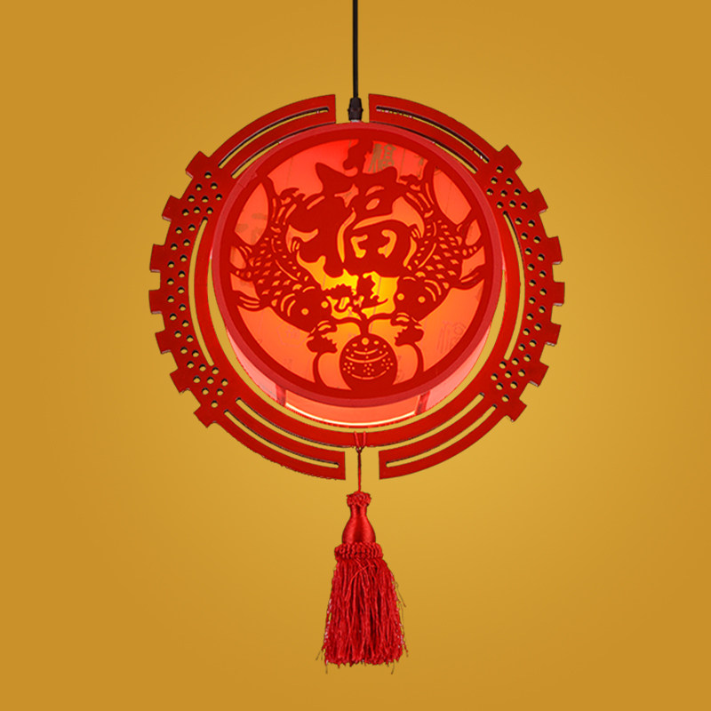 Chinese-style lantern balcony creative retro New Year married solid wood red Chinese wind household living room restaurant chandelier