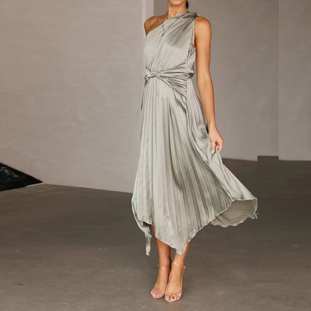 European and American temperament cocktail party slant collar one-shoulder party dress irregular sleeveless waist pleated satin long skirt for women