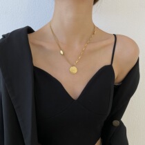 Hong Kong (designer) RVY 2021 new necklace female letter round brand choker light luxury retro simple