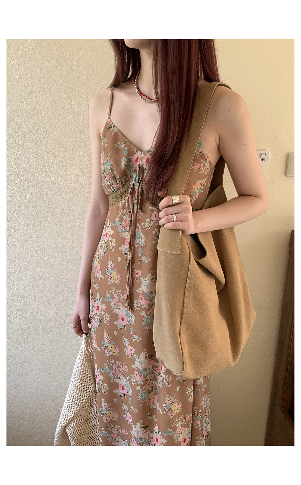 HelloooEat  法式复古碎花吊带连衣裙修身显瘦气质蕾丝花边中长裙