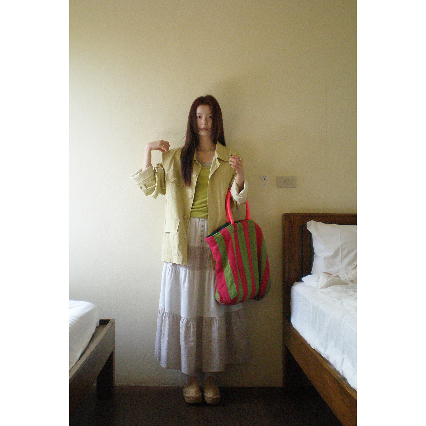 HelloooEat корейский дизайнерский плащ средней длины весна-лето однобортный отложной воротник свободная повседневная куртка женская